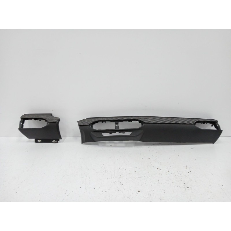 Recambio de moldura para dacia jogger (rk_) 1.0 tce 90 eco-g referencia OEM IAM 683104710R 683112837R 