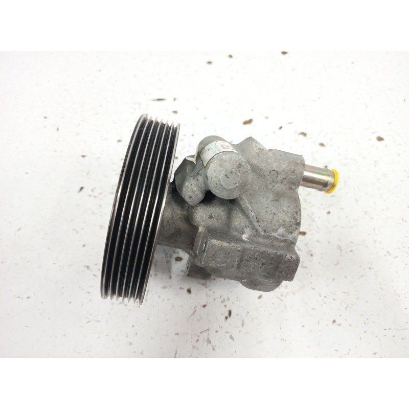 Recambio de bomba direccion para opel vivaro a furgoneta (x83) 1.9 di (f7) referencia OEM IAM 8200024738 8200024778 