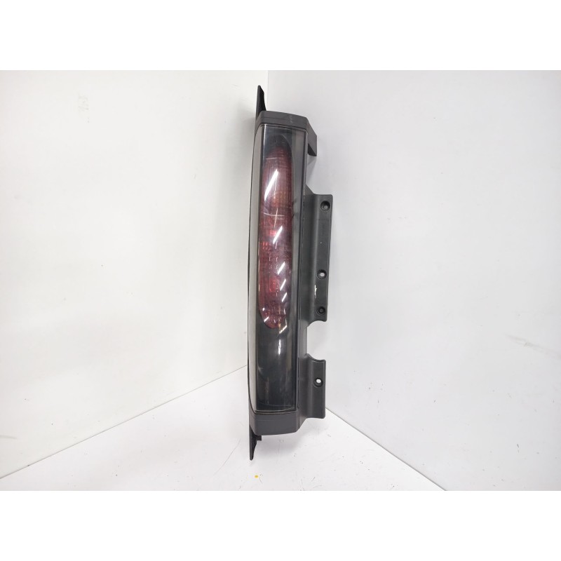 Recambio de piloto trasero derecho para opel vivaro a furgoneta (x83) 1.9 di (f7) referencia OEM IAM 8200202745 4414576 
