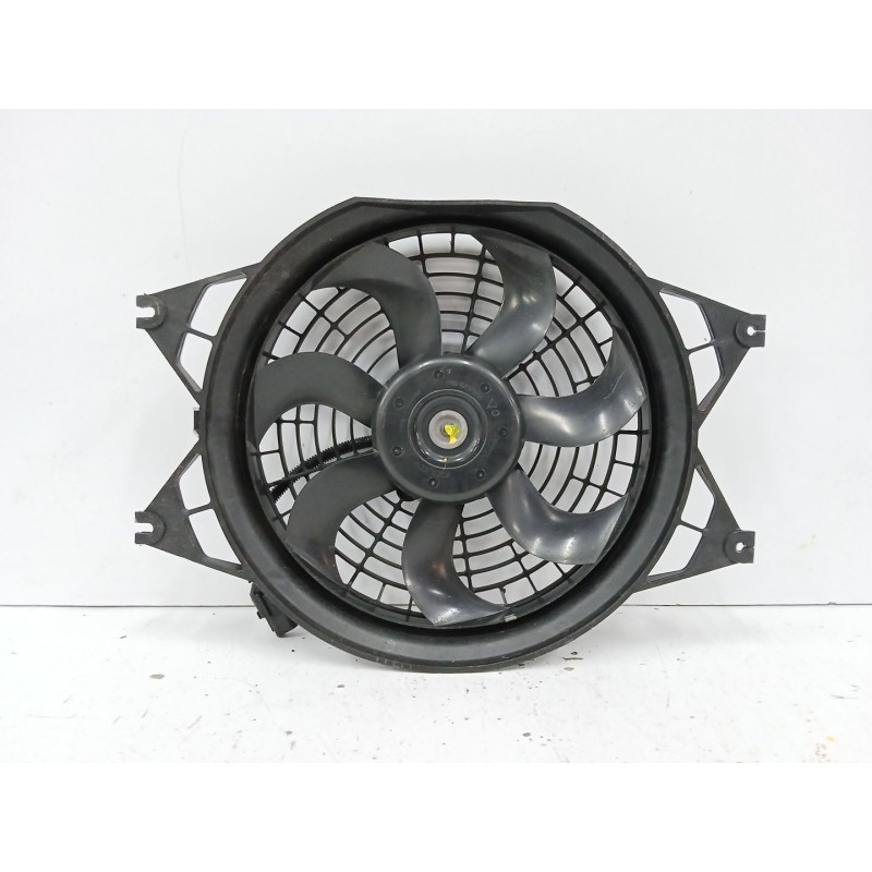 Recambio de electroventilador para kia sorento i (jc) 2.5 crdi referencia OEM IAM 977303EXXX  