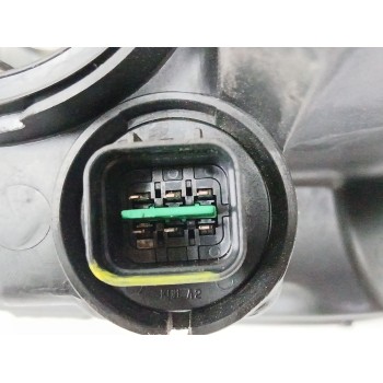 Recambio de faro derecho para kia sorento i (jc) 2.5 crdi referencia OEM IAM 921023E5XX  