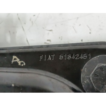Recambio de soporte / guia puerta corredera para fiat doblo autobús (263_) 1.3 d multijet (263axc1a) referencia OEM IAM 51842451