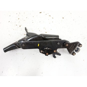 Recambio de soporte / guia puerta corredera para fiat doblo autobús (263_) 1.3 d multijet (263axc1a) referencia OEM IAM 51842450