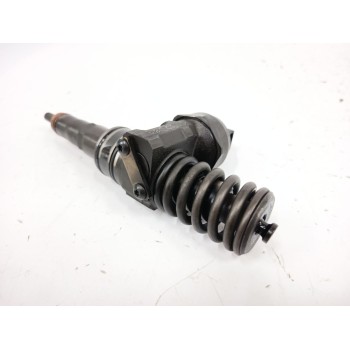 Recambio de inyector para volkswagen polo iv (9n_, 9a_) 1.4 tdi referencia OEM IAM 038130073A 0414720215 