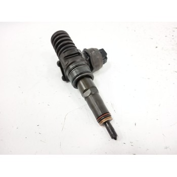 Recambio de inyector para volkswagen polo iv (9n_, 9a_) 1.4 tdi referencia OEM IAM 038130073A 0414720215 
