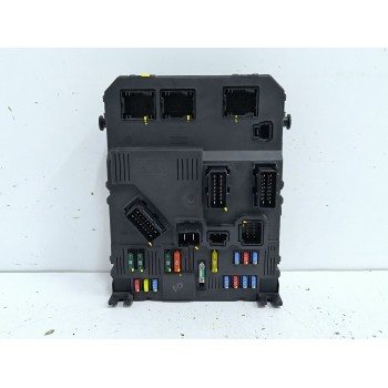 Recambio de caja reles / fusibles para peugeot 206+ (2l_, 2m_) 1.4 i referencia OEM IAM 9657999780  