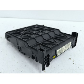Recambio de caja reles / fusibles para peugeot 206+ (2l_, 2m_) 1.4 i referencia OEM IAM 9657999780  