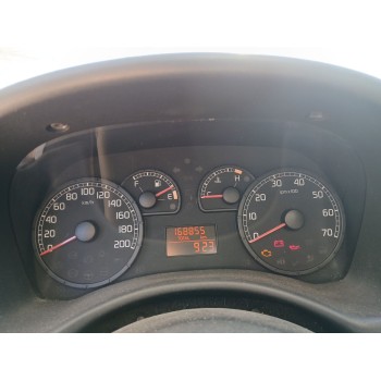 fiat punto (188_) del año 2004