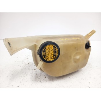 Recambio de deposito expansion para toyota auris (_e15_) 1.4 d-4d (nde150_) referencia OEM IAM 164800R030  
