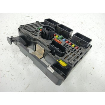 Recambio de caja reles / fusibles para peugeot 407 (6d_) 2.0 hdi 135 (6drhrh, 6drhre, 6drhrg, 6drhrj) referencia OEM IAM 9656086