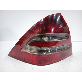 Recambio de piloto trasero izquierdo para mercedes-benz clase c (w203) c 270 cdi (203.016) referencia OEM IAM A2038200164  