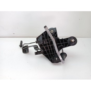 Recambio de pedal embrague para renault trafic iii autobús (jg_) 2.0 dci 150 (jgmu) referencia OEM IAM 465405580R  
