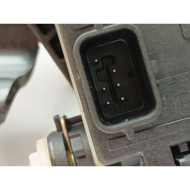 PEDAL EMBRAGUE
