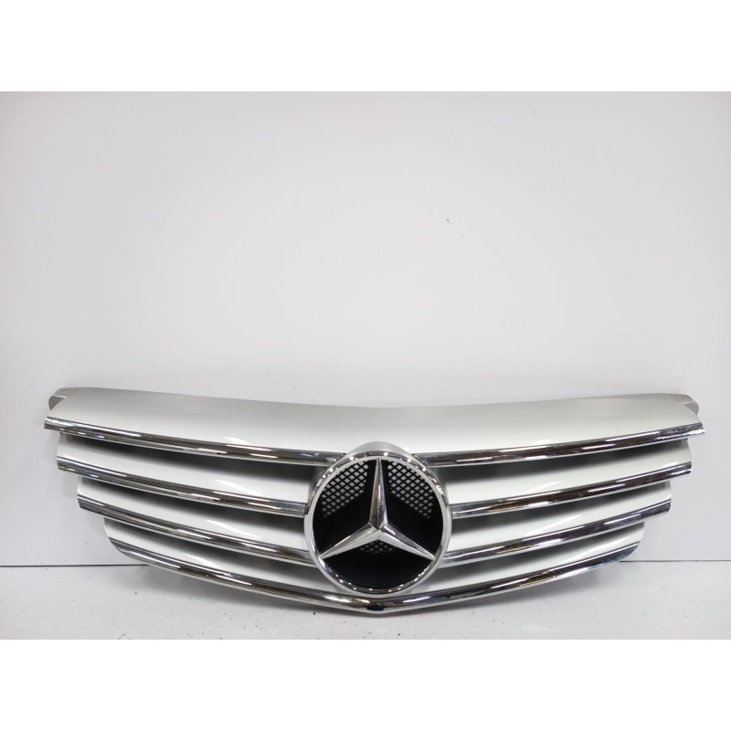 Recambio de rejilla delantera para mercedes-benz clase b sports tourer (w245) b 200 cdi (245.208) referencia OEM IAM A1698800783