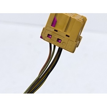 Recambio de retrovisor derecho para volkswagen polo iv (9n_, 9a_) 1.4 16v referencia OEM IAM 213856072  