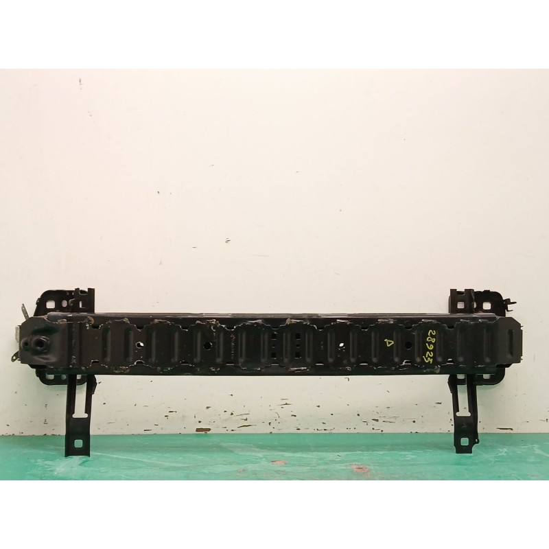 Recambio de refuerzo paragolpes delantero para ford fiesta vii (hj, hf) 1.1 ti-vct referencia OEM IAM 2246766 P1A02F0 