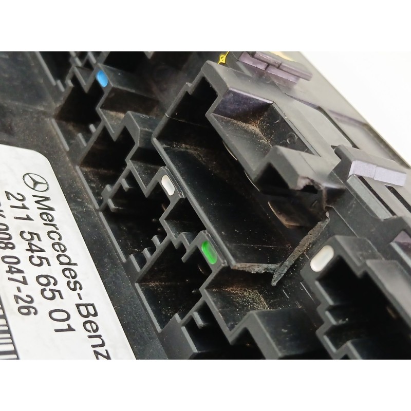 CAJA RELES / FUSIBLES 5DK008047