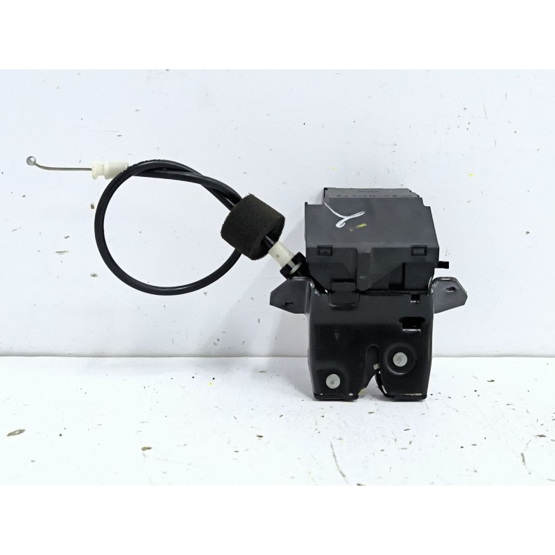 CERRADURA MALETERO / PORTON