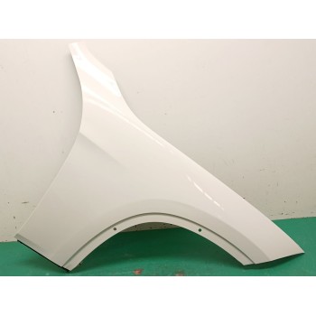 Recambio de aleta delantera derecha para bmw x1 (e84) sdrive 18 d referencia OEM IAM 41627332424  