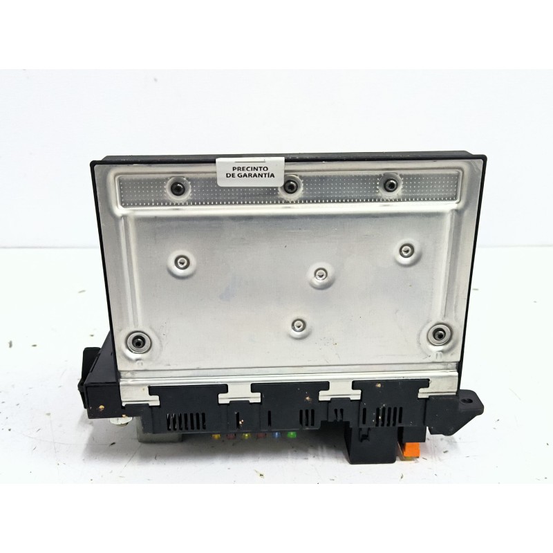 CAJA RELES / FUSIBLES