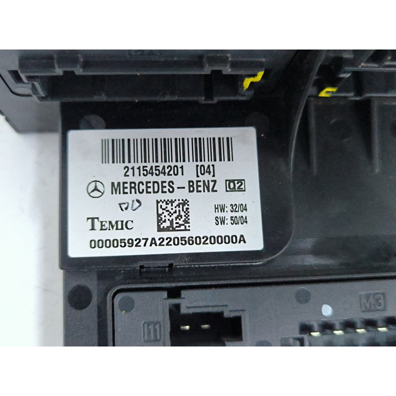 CAJA RELES / FUSIBLES