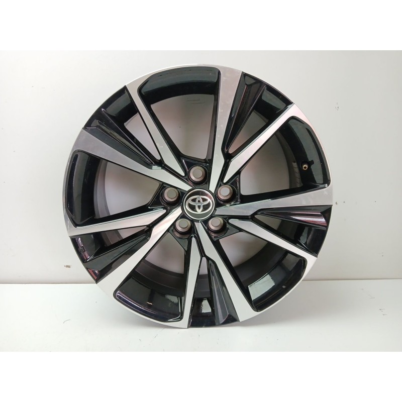 Recambio de llanta para toyota c-hr (_x2_, _h2_), hybrid (zyx20) referencia OEM IAM CMS13512 18X7J ET35 5H 5X115