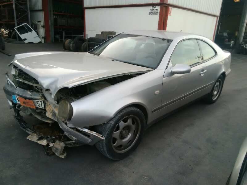 MERCEDES-BENZ CLASE CLK (W208) COUPE