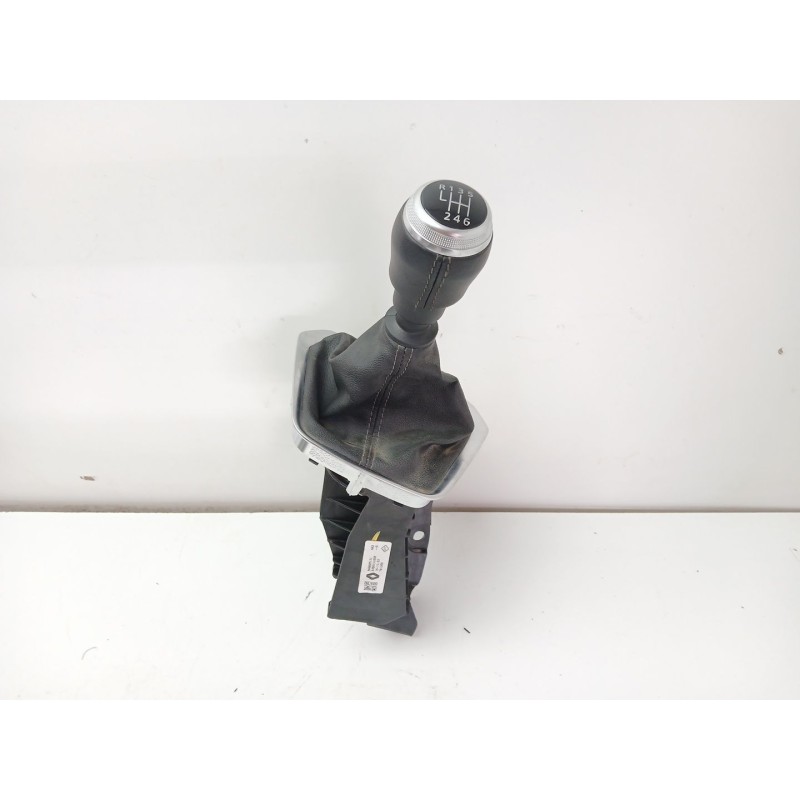 Recambio de palanca cambio para renault trafic iii autobús (jg_) 2.0 dci 150 (jgmu) referencia OEM IAM 685001668R  
