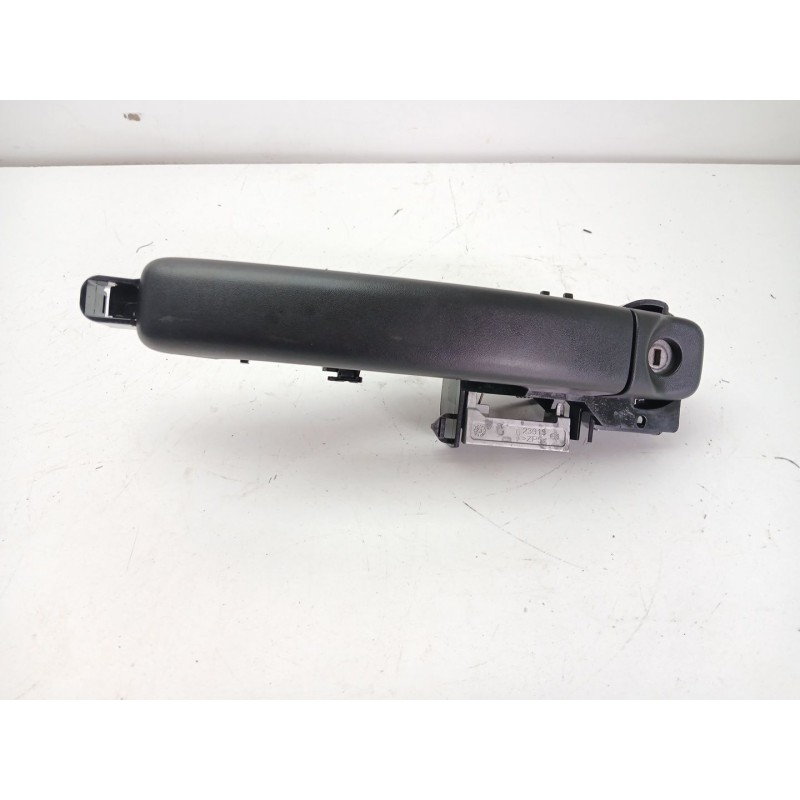 Recambio de maneta exterior delantera izquierda para renault trafic iii autobús (jg_) 2.0 dci 150 (jgmu) referencia OEM IAM 8060