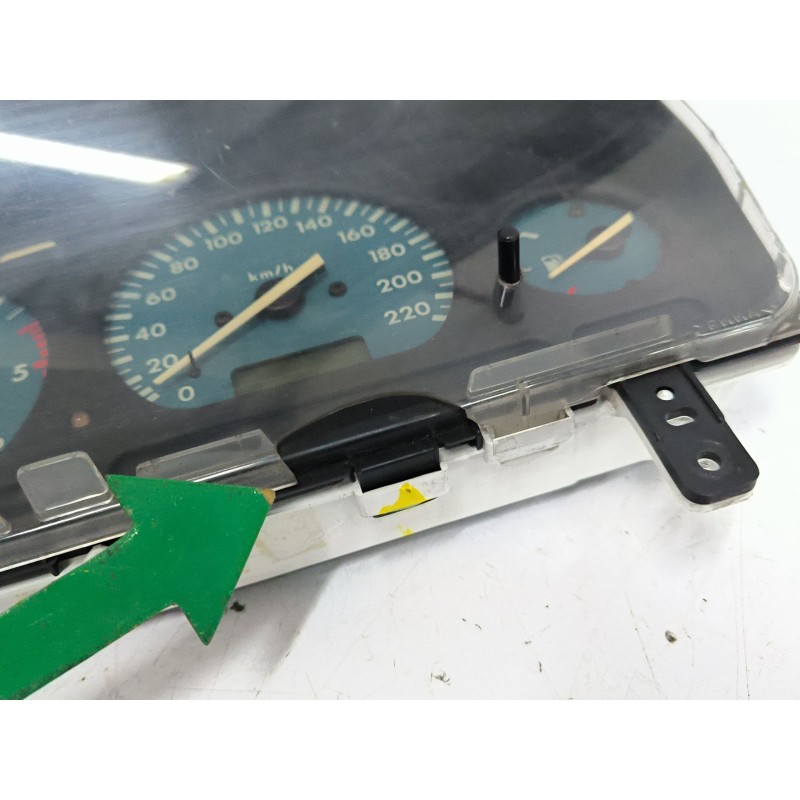 CUADRO INSTRUMENTOS YWY100460