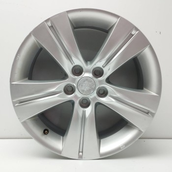 Recambio de llanta para kia sportage iii (sl) 2.0 crdi awd referencia OEM IAM 529103U200 6,5JX17 ET35 5H 5X115
