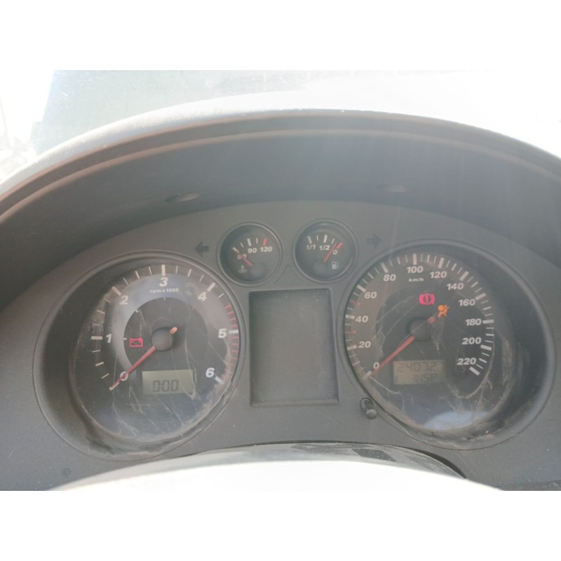 SEAT IBIZA III (6L1) 2002