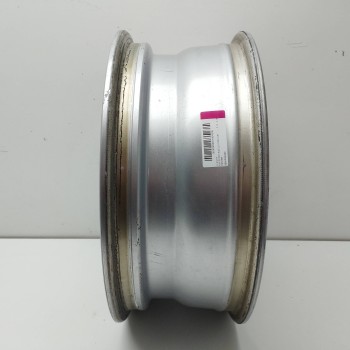 Recambio de llanta para kia sportage iii (sl) 2.0 crdi awd referencia OEM IAM 529103U200 6,5JX17 ET35 5H 5X115