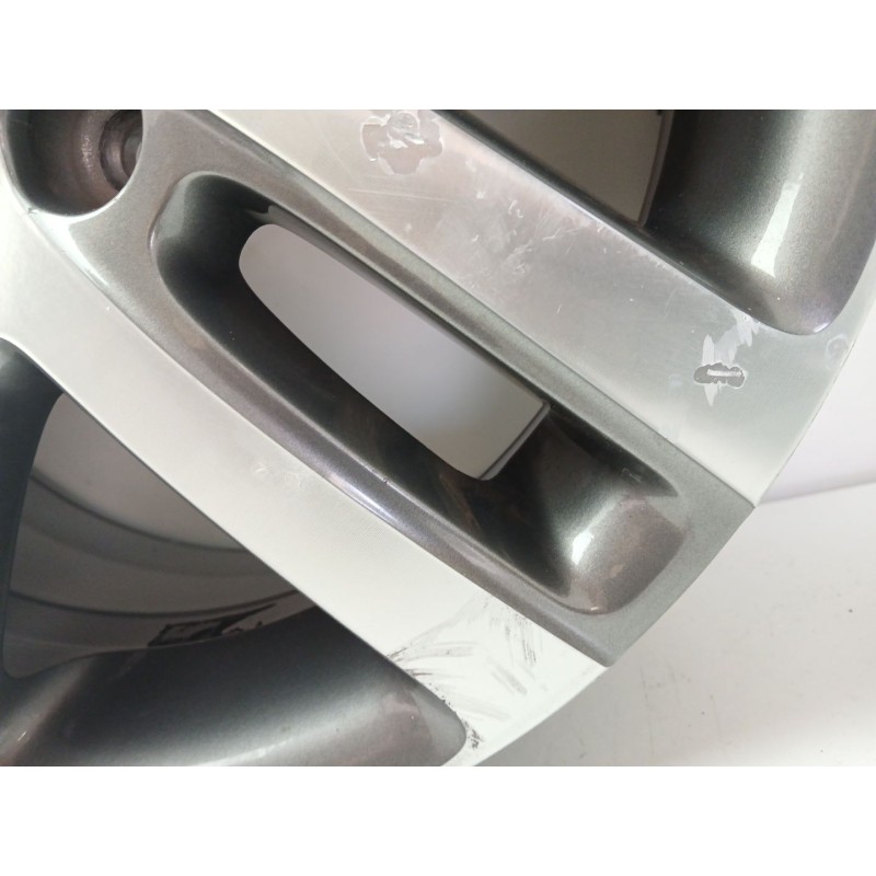 LLANTA 6.5JX16H2 ET50 5H 5X115