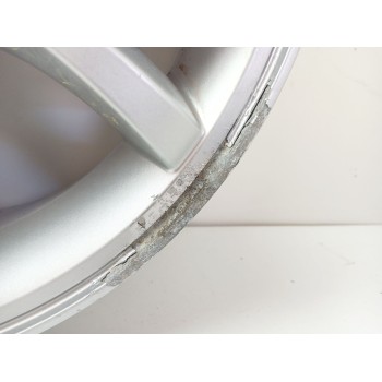 Recambio de llanta para ssangyong actyon i 2.0 xdi referencia OEM IAM 4173031320 16X6.5J ET43 5H 5X130