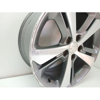 Recambio de llanta para peugeot 308 ii (lb_, lp_, lw_, lh_, l3_) 1.6 bluehdi 120 referencia OEM IAM 9677989777 7.5JX17 CH5-44 5H