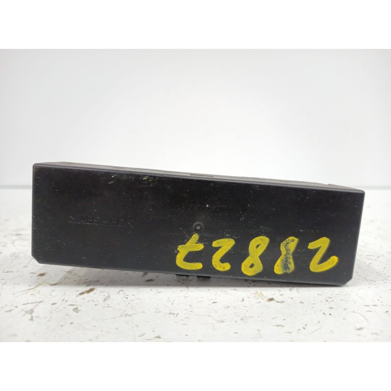 CAJA RELES / FUSIBLES