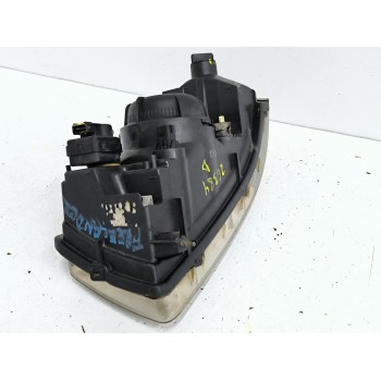 Recambio de faro derecho para land rover freelander i (l314) 2.0 di 4x4 referencia OEM IAM 88203322  