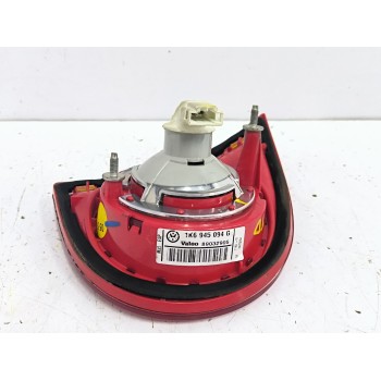Recambio de piloto trasero derecho interior para volkswagen golf v (1k1) 2.0 tdi 16v referencia OEM IAM 1K6945094 89032905 