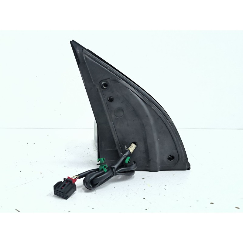 RETROVISOR IZQUIERDO