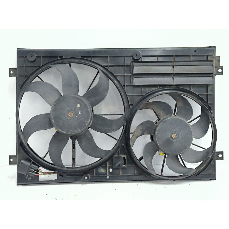 Recambio de electroventilador para volkswagen golf v (1k1) 2.0 tdi 16v referencia OEM IAM 1K0121207G  