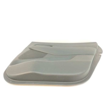 Recambio de guarnecido puerta trasera derecha para kia carens iv 1.7 crdi referencia OEM IAM 83320A4000 NEGRO 