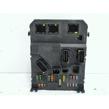 Recambio de caja reles / fusibles para peugeot partner (s2) 1.9 diesel referencia OEM IAM 9652474680  