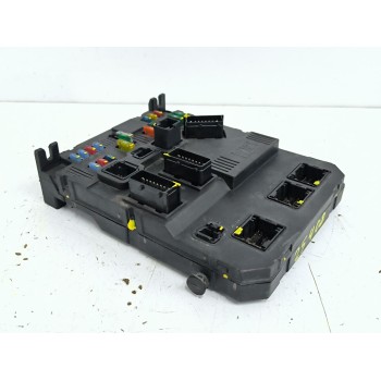 Recambio de caja reles / fusibles para peugeot partner (s2) 1.9 diesel referencia OEM IAM 9652474680  