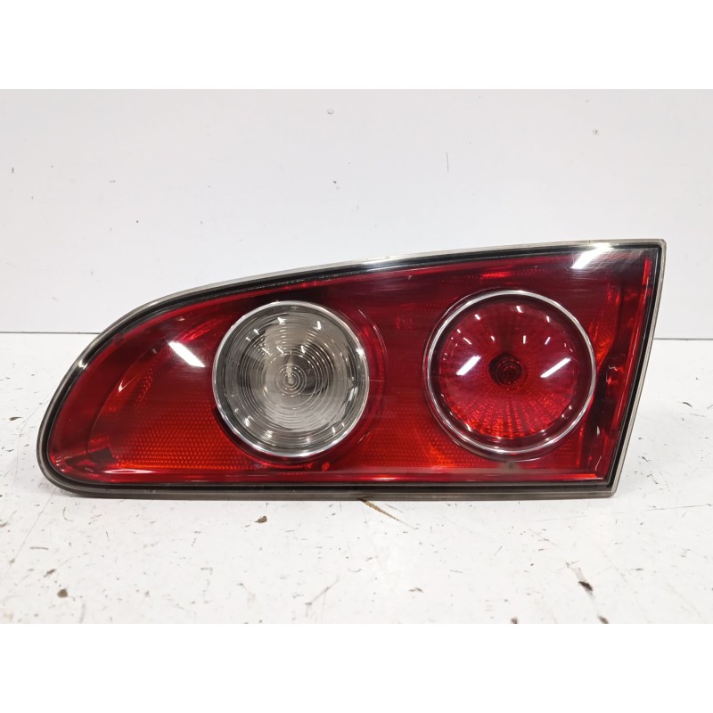 PILOTO TRASERO DERECHO INTERIOR 6L6945108