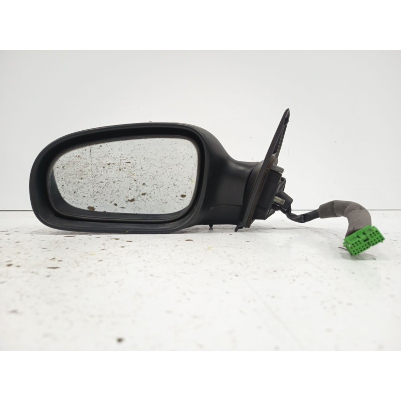 RETROVISOR IZQUIERDO