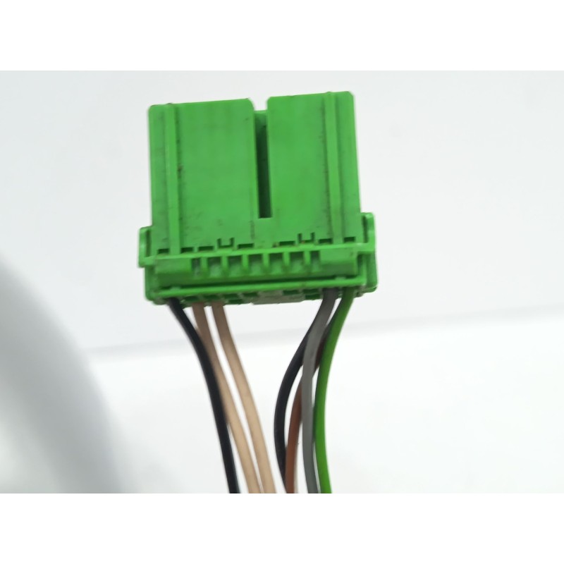 RETROVISOR IZQUIERDO