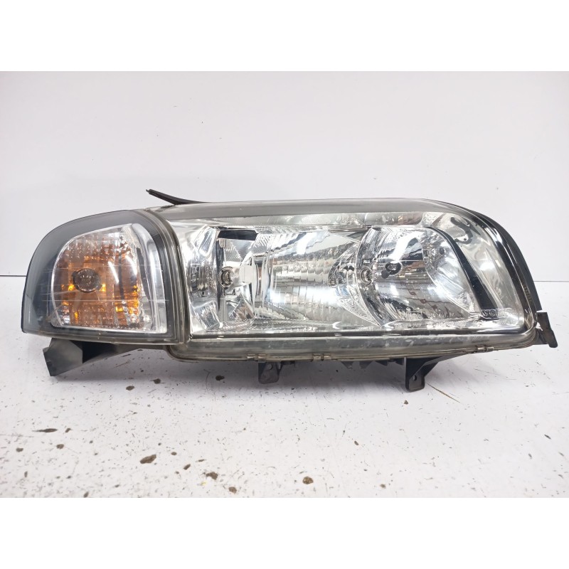 Recambio de faro derecho para volvo s80 i (184) 2.5 tdi referencia OEM IAM   