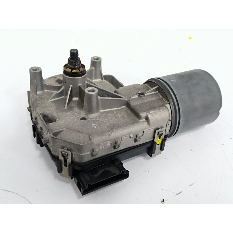 MOTOR LIMPIA DELANTERO 0390241801