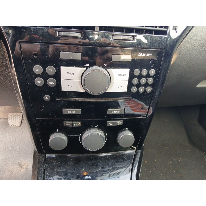 OPEL ASTRA H (A04) 2010